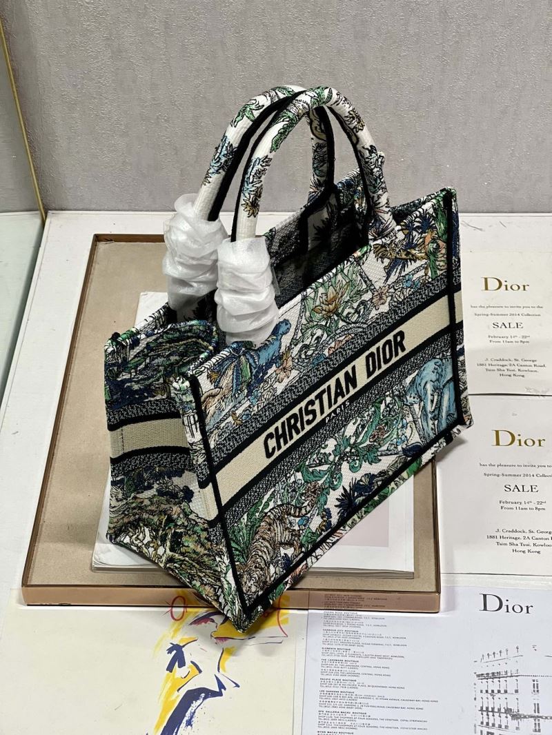 Dior Shopping Bags